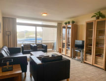 Astrid 303: Zonnig appartement met balkon, op 300 meter van het strand - thumbnail 1