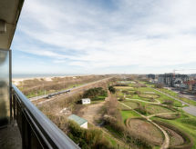 Zeezicht en rust in appartement Astrid 801 in Bredene - thumbnail 3