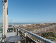 4-persoons appartement met zeezicht op 300 m van zee in Bredene - thumbnail 1
