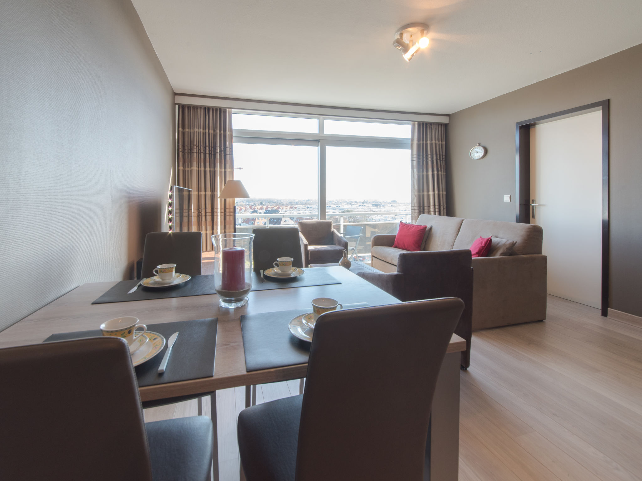 Photo of Astrid 64/902