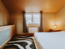 Op 1,0 km van zee: Ruim appartement voor 6 personen in Bredene - thumbnail 4