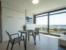 Studio Zeezicht in Residentie Astrid – Strand en Golf op 200 meter - thumbnail 1