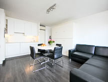 Zeezicht appartement aan het strand in Bredene voor 4 personen - thumbnail 2