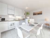 Zeezichtappartement met terras voor 4 personen in Bredene aan zee - thumbnail 3