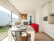 4-persoons vakantiehuis op 500 m van strand in Bredene - thumbnail 1