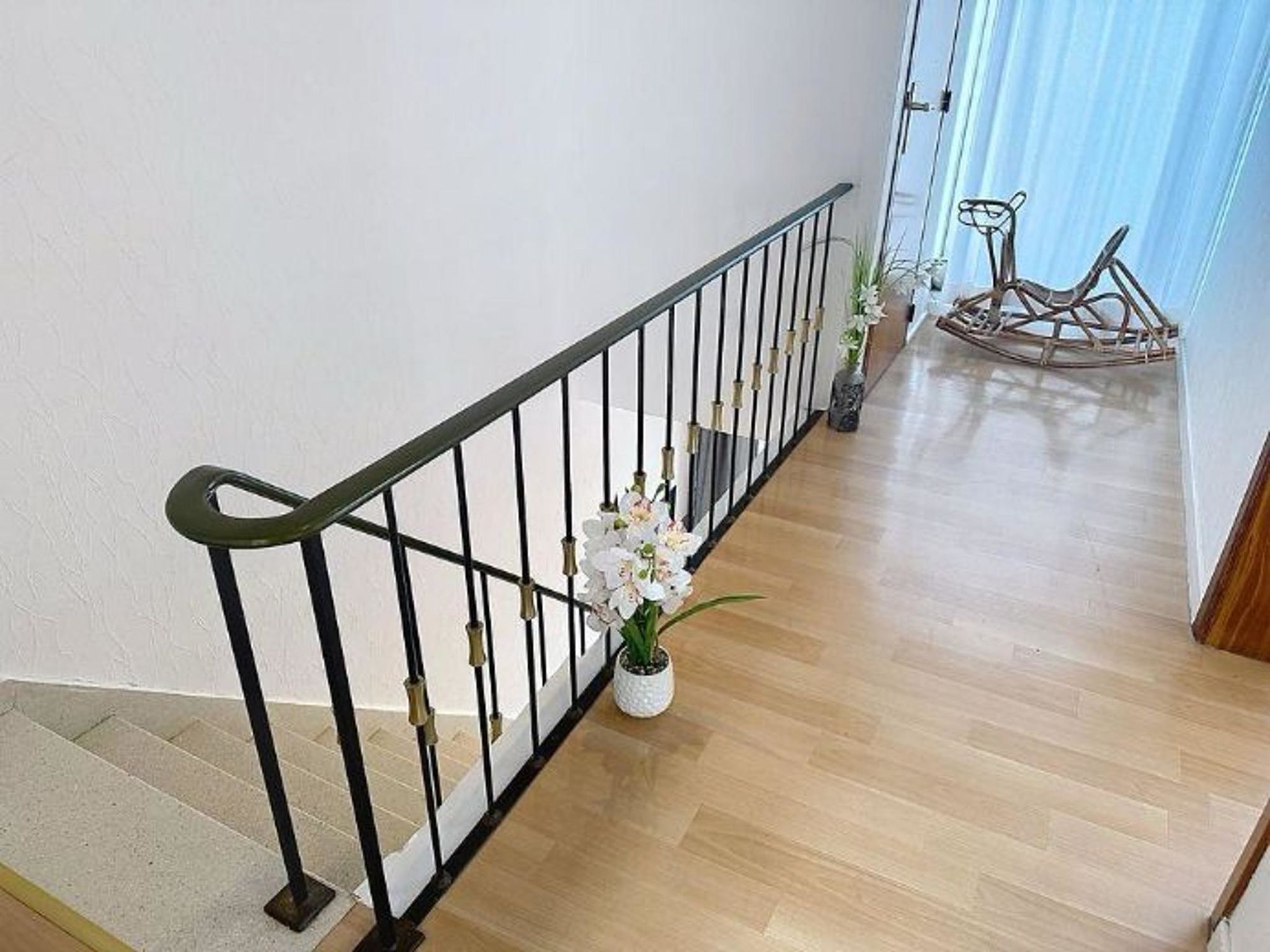 Photo of sea-kret with garden