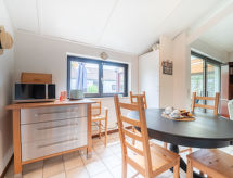 Op 700 m van zee: vrijstaand vakantiehuis voor 5 personen in Bredene - thumbnail 5