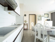 Zeezicht en rust in appartement Astrid 704 in Bredene - thumbnail 2