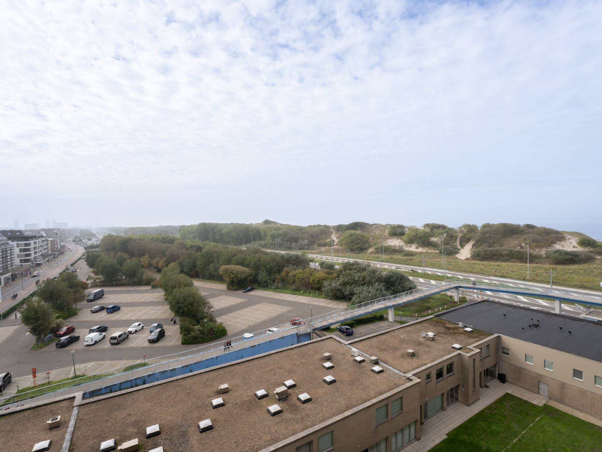 Astrid with parking & airco - Draußen