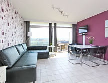 Op 300 m van zee: Compact appartement voor 2 personen in Bredene - thumbnail 2