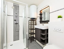 Op 300 m van zee: Compact appartement voor 2 personen in Bredene - thumbnail 6