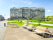 Op 300 m van zee: Compact appartement voor 2 personen in Bredene - thumbnail 5