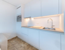 Op 300 m van zee: Knus appartement Ochtendstemming in Bredene - thumbnail 4