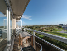 Op 300 m van zee: Knus appartement Ochtendstemming in Bredene - thumbnail 1