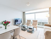 Zeezicht-appartement voor 4 personen in hartje Bredene - thumbnail 6