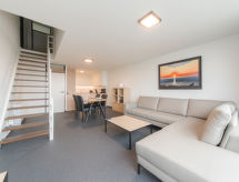 Op 300 m van zee: 4-persoons appartement met zeezicht in Bredene - thumbnail 2