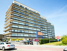 Op 300 m van zee: 4-persoons appartement in Bredene met zeezicht - thumbnail 6