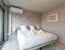 Op 300 m van zee: 4-persoons appartement in Bredene met zeezicht - thumbnail 3