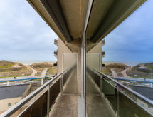 Op 300 m van zee: 4-persoons appartement in Bredene met zeezicht - thumbnail 4