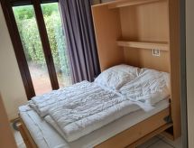 Rijtjeshuis op 118m² met 3 slaapkamers direct aan het strand van Bredene - thumbnail 6