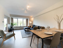 Aan zee: 4-persoons appartement in Bredene met balkon - thumbnail 1