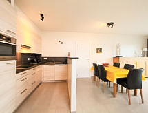Op 450 m van het strand: modern 4-persoons appartement in Bredene · 4 pers. - thumbnail 4