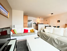 Op 450 m van het strand: modern 4-persoons appartement in Bredene · 4 pers. - thumbnail 6