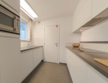 Aan het strand: 5-persoons appartement met parkeerplaats in Bredene - thumbnail 4