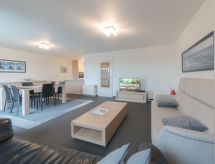Aan het strand: 5-persoons appartement met zeezicht in Bredene - thumbnail 1