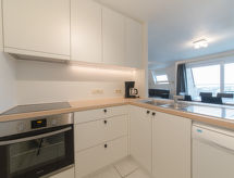 Aan het strand: 5-persoons appartement met zeezicht in Bredene - thumbnail 3