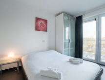 Zeeparel 402: Modern appartement met balkon, 200m van strand Bredene - thumbnail 4