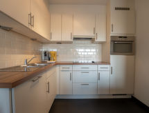 Zeeparel 402: Modern appartement met balkon, 200m van strand Bredene - thumbnail 3