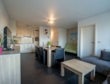 Zeeparel 402: Modern appartement met balkon, 200m van strand Bredene - thumbnail 2