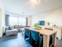 Zeeparel 402: Modern appartement met balkon, 200m van strand Bredene - thumbnail 1