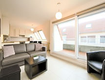 Havenhuys 502: Modern appartement met balkon op 180 meter van het strand - thumbnail 2