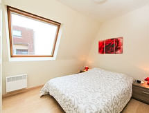 Havenhuys 502: Modern appartement met balkon op 180 meter van het strand - thumbnail 6
