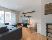 Strandappartement voor 4 personen in hartje Bredene - thumbnail 3