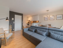 Strandappartement voor 4 personen in hartje Bredene - thumbnail 2