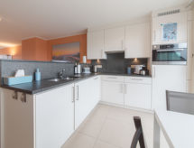 6-persoons appartement met open haard aan strand van Bredene - thumbnail 4