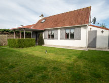 Vakantiehuis in Bredene met verwarmd zwembad op 600m van zee · 6 pers. - thumbnail 1
