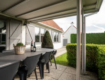Vakantiehuis in Bredene met verwarmd zwembad op 600m van zee · 6 pers. - thumbnail 2