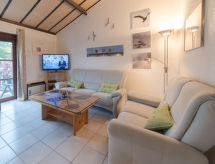 4-persoons vakantiehuis in Bredene met verwarmd zwembad - thumbnail 1