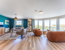 6-persoons appartement aan het strand in Bredene - thumbnail 1