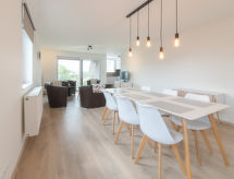 Op 600 m van zee: 4-persoons appartement in Bredene - thumbnail 2