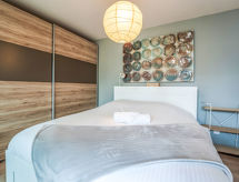 Op 400 m van het strand: modern 4-persoons appartement in Bredene - thumbnail 5