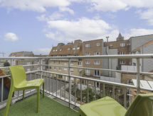 Licht appartement in Bredene, op 500 meter van strand en zee - thumbnail 3