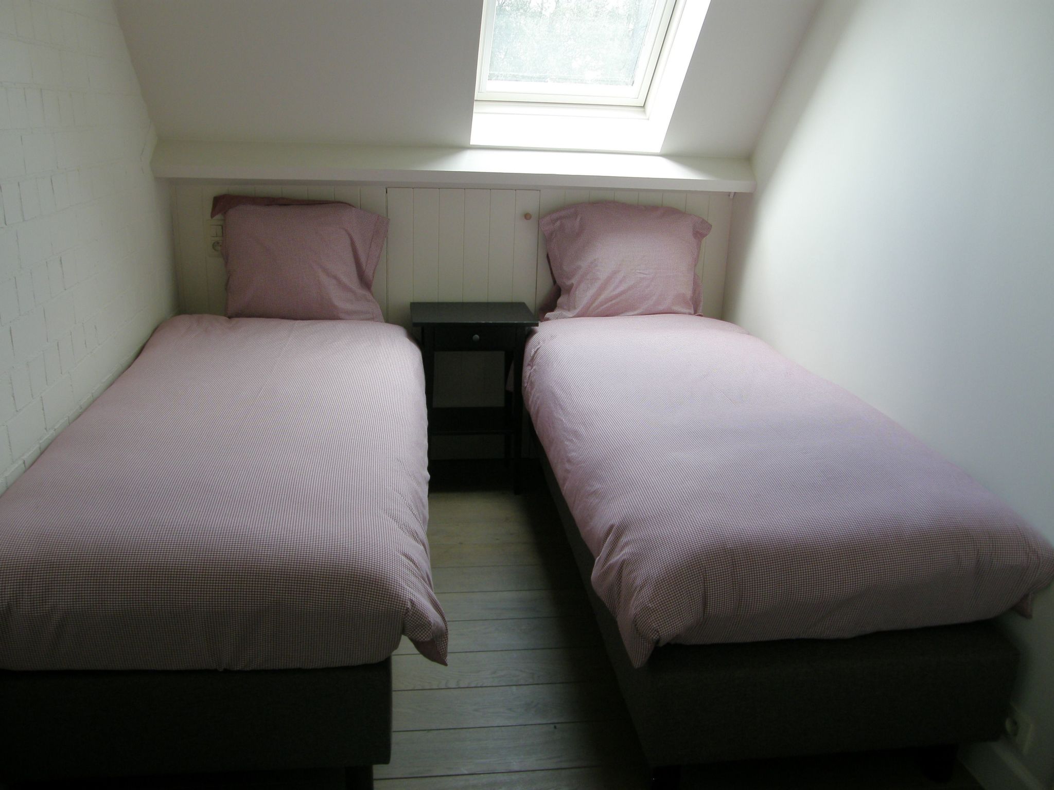 Nette Ferienwohnung mit Terrasse, Pool und Garten-Image-tags.info