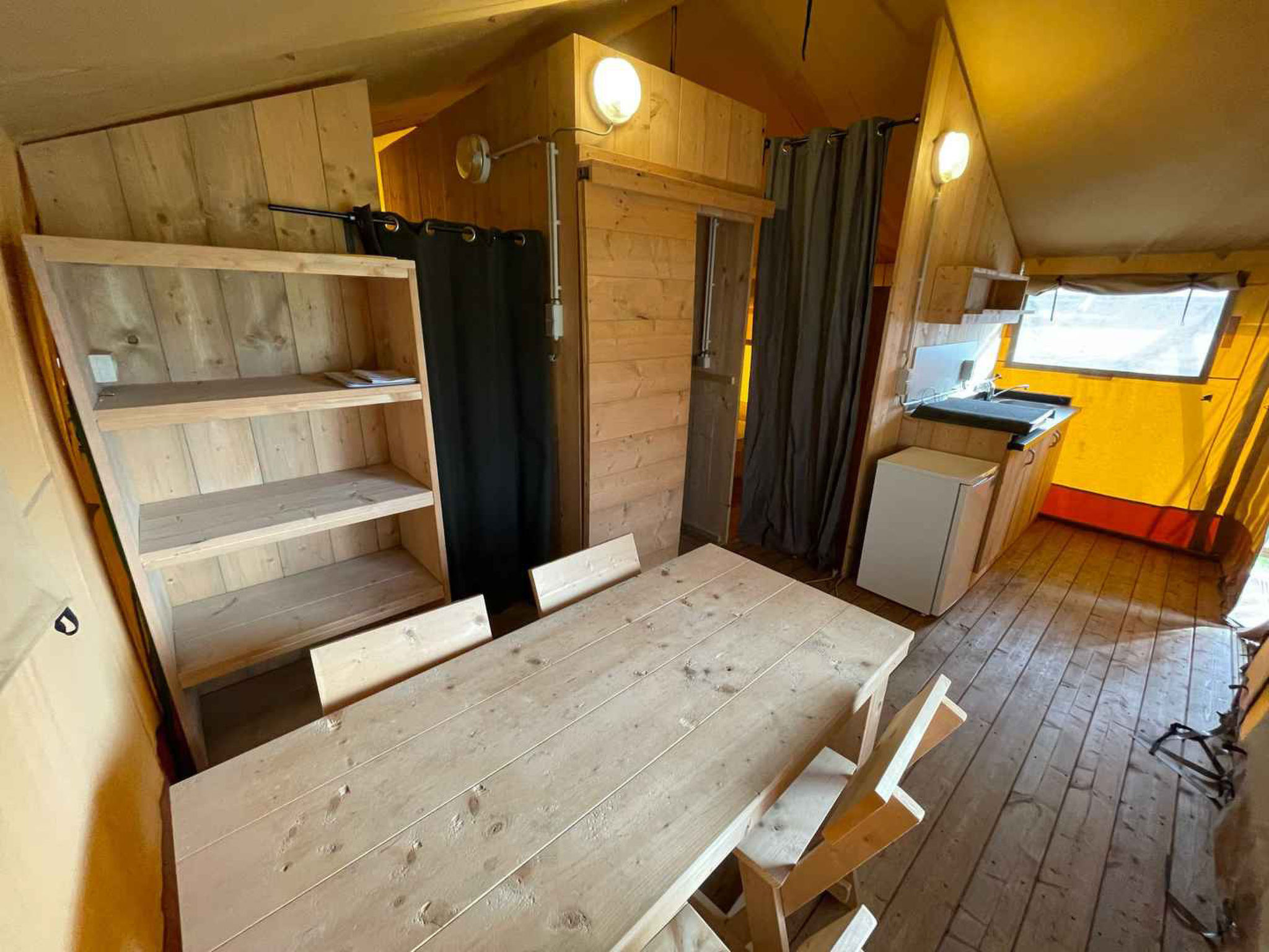 Op 1 km van het centrum van Jabbeke: 4-persoons vakantiehuis met meerzicht - foto 6
