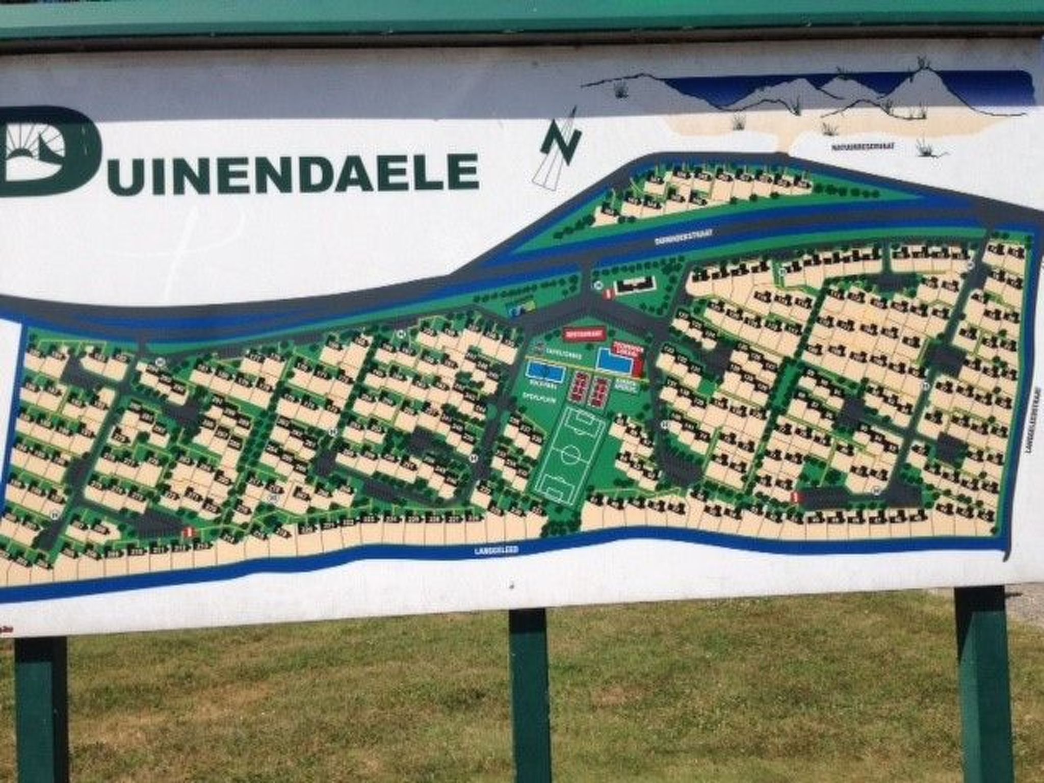 Polderwind mit Blick auf die Felder-Inside