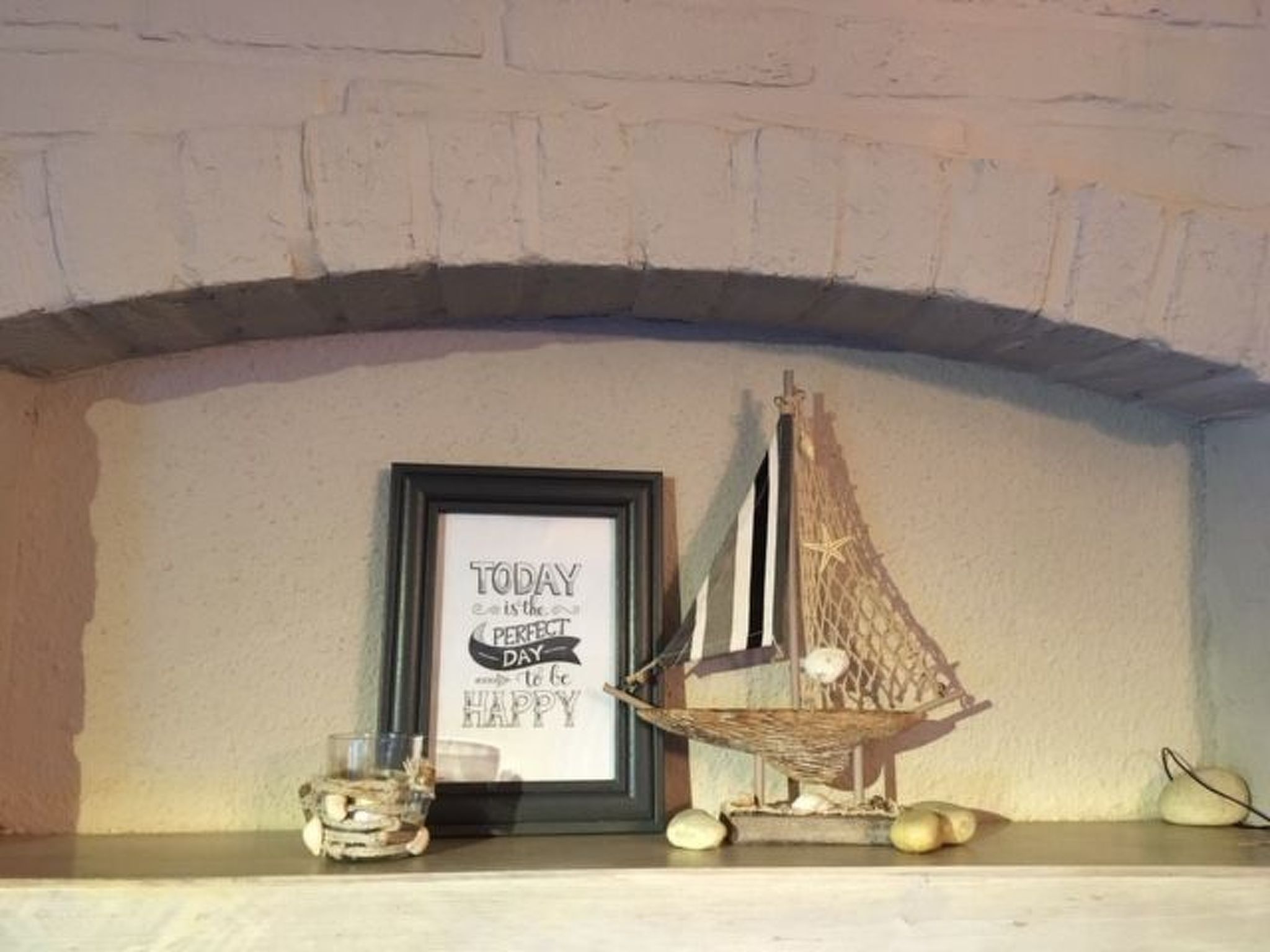 Zonneweelde bei Dünen und Wald-Inside